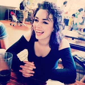 Meet your Posher, Kelli